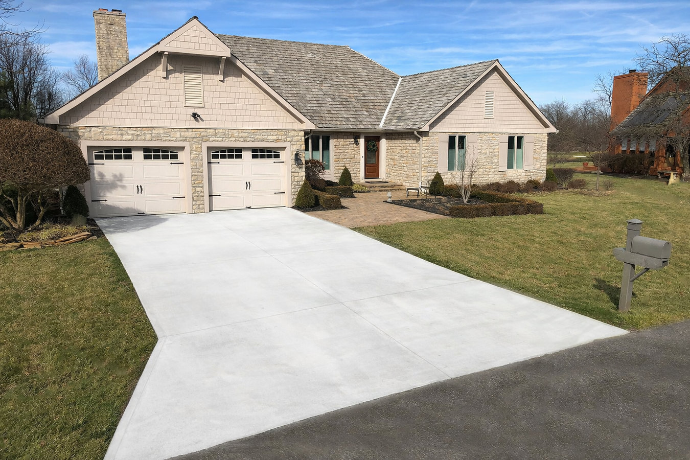 Danbury Concrete - concrete contractor working in Danbury, CT